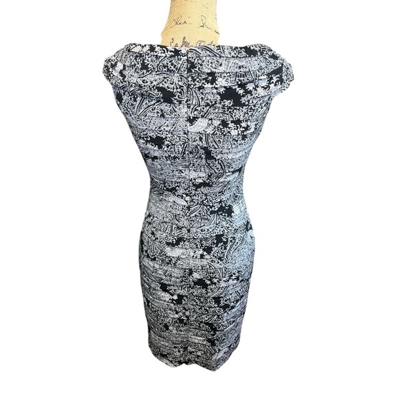 Adriana Papell Gray Black Paisley Bodycon Lowcut Sexy Stretchy Date‎ Night Dress - Picture 4 of 10